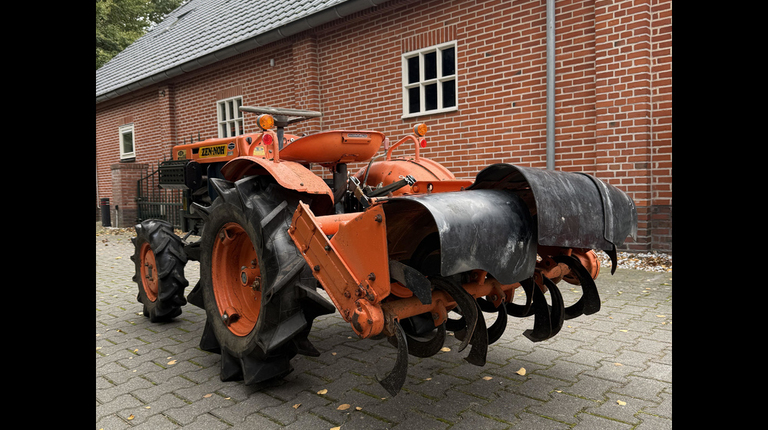 Kubota ZB7000 met frees